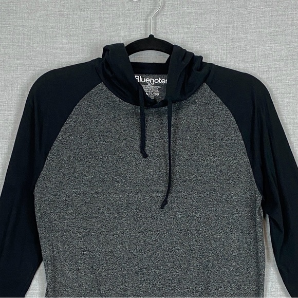 Bluenotes Hooded Long Sleeve Tee Sz Small Two Tone Gray Black - Picture 2 of 9